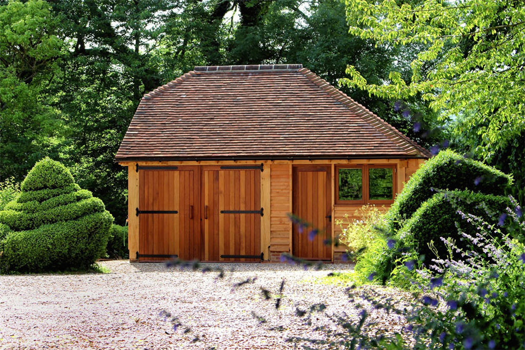 Traditional oak framed garden building. Gallery Image