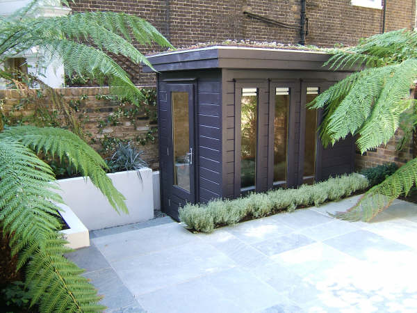 Mini Garden Office, the perfect size for small gardens.  1.8m x 2.4m available in custom designs.  Very popular model for small city gardens.  Gallery Image