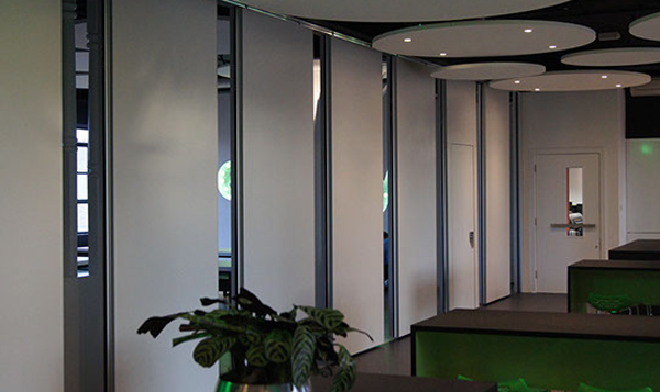 ModernGlide 100 movable acoustic walls Gallery Image