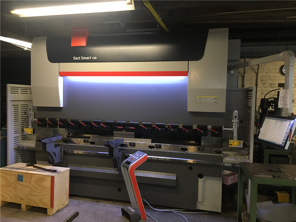our brand new Bystronic press brake Gallery Image
