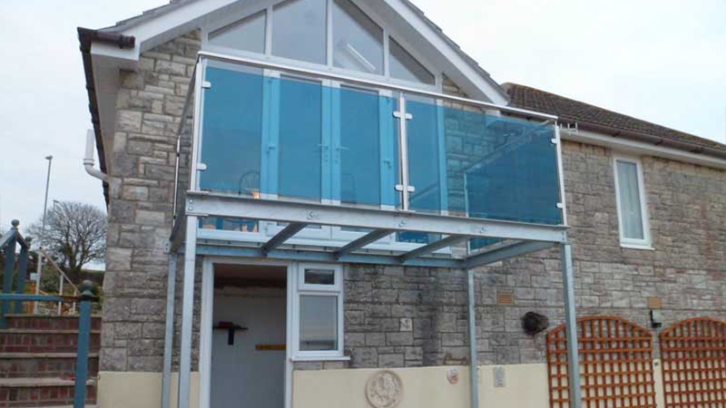 Stainless And Glass Balustrade Gallery Image