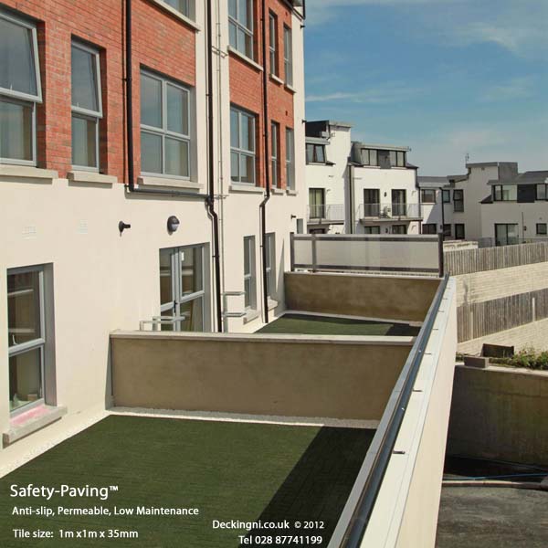 Balcony Paving - Safety Paving -Green Gallery Image