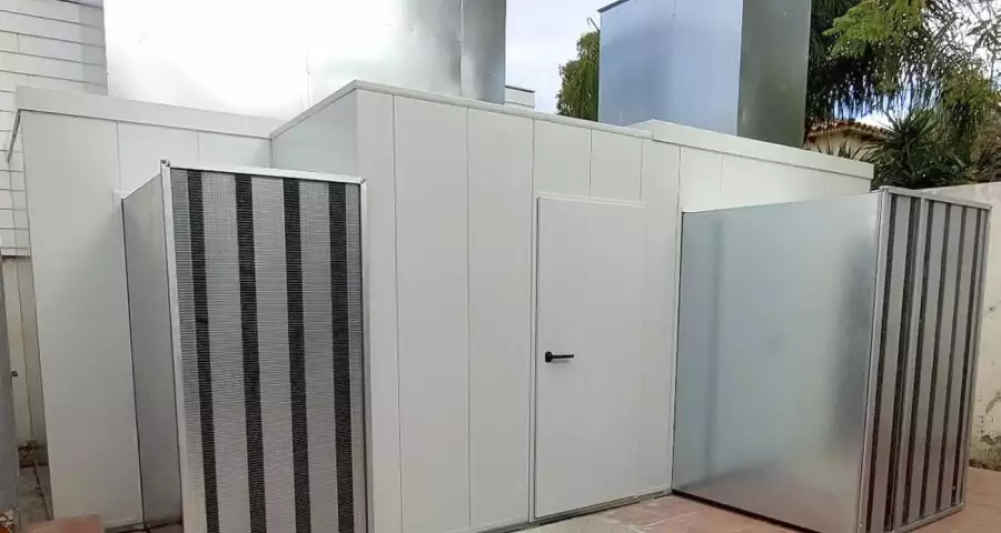 Modular noise enclosure using AC80 panels with inlet and outlet silencers and acoustic door Gallery Image
