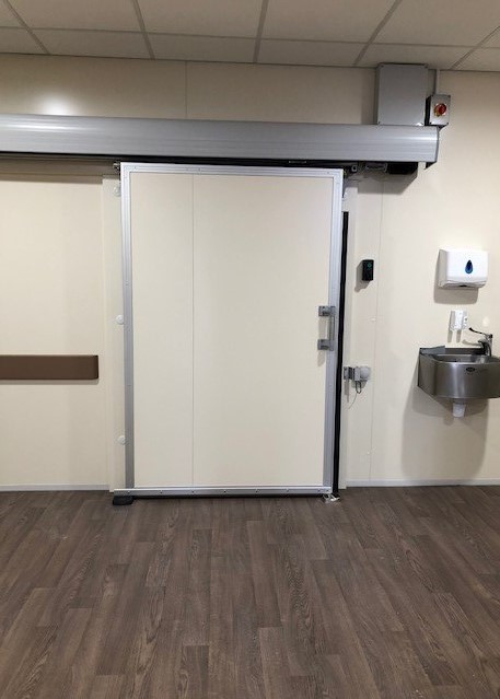 Automatic Sliding Door with Fermod 5010 Electronic Kit. Gallery Image