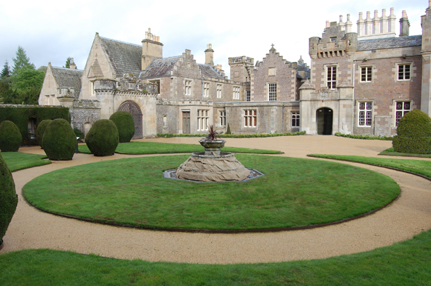 Abbotsford House, Scotland
Terrabound Resin Bound Porous Surfacing Gallery Image