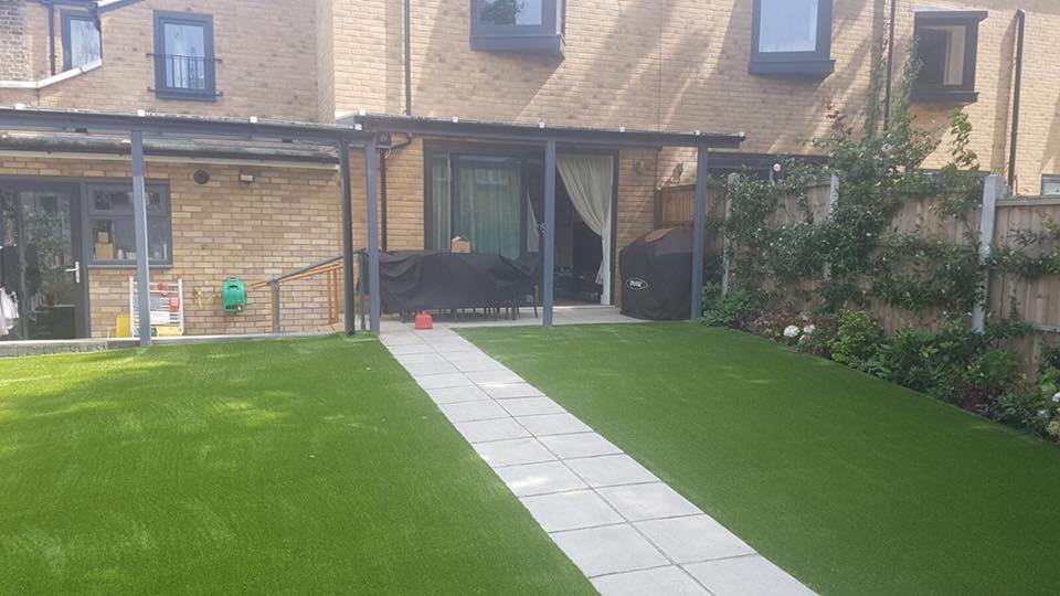 Luxury Lawns AGS 
Artificial Grass  Gallery Image