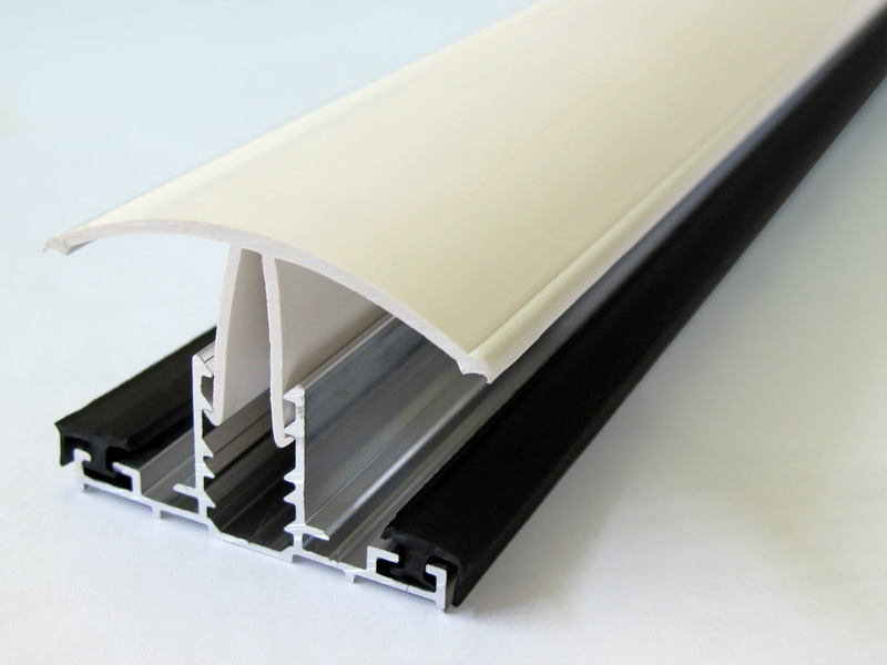 Snapfix rafter supported glazing bar for polycarbonate Gallery Image