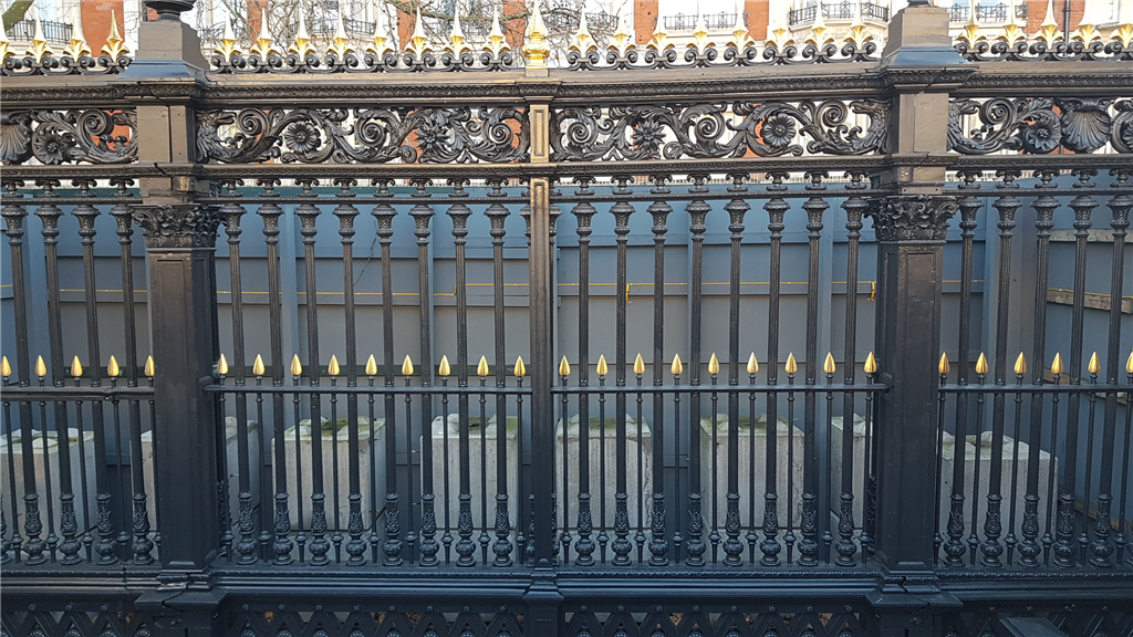 British Museum Gates restoration and automation Gallery Image