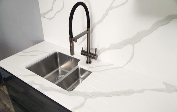 Minerva, Pietra, Mirostone & more. We have a wide range of solid surface worktops Gallery Image