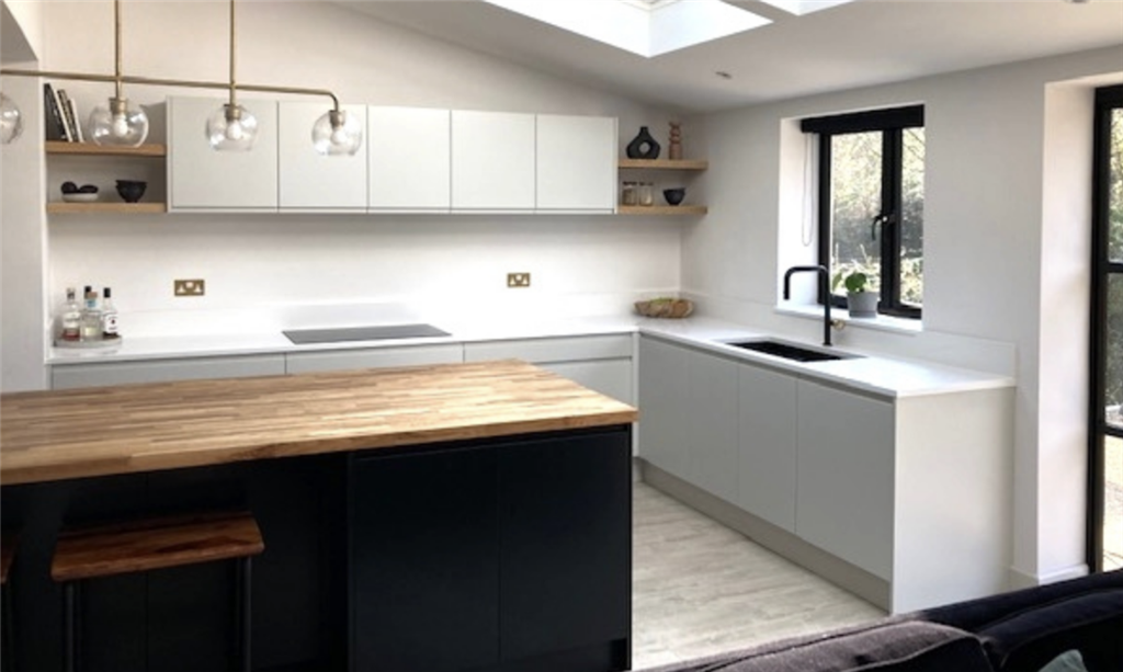 Porter matt carbon & remo dove grey – Kitchen design in Ardingly Gallery Image
