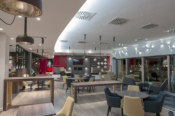 Sleeperz Hotel, Dundee - Bar lighting design by Inox Gallery Image