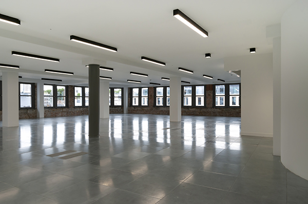 The Bond Works, Farringdon Road
Notus 16 low-glare profiles Gallery Image