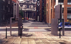 Sir Anthony Caro

HSBC gates Gallery Image