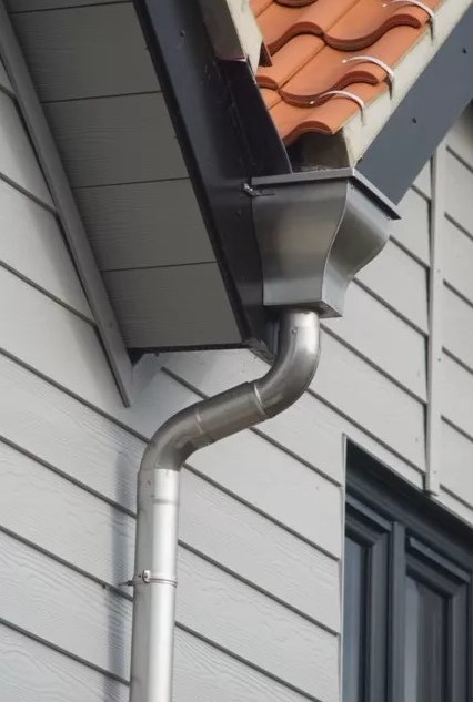 Stainless Hopper and 100mm Downpipe and Bends. Gallery Image
