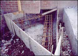 H B The Mini Piling Company Image